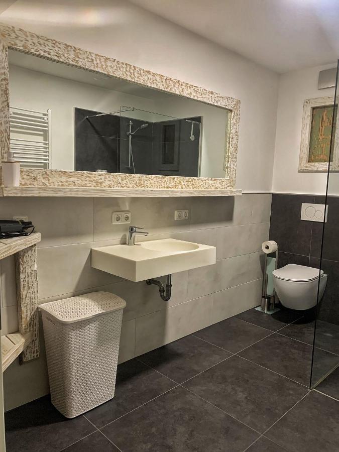 Mg-Quartier Hostel بوروسيا مونشنغلادباخ المظهر الخارجي الصورة